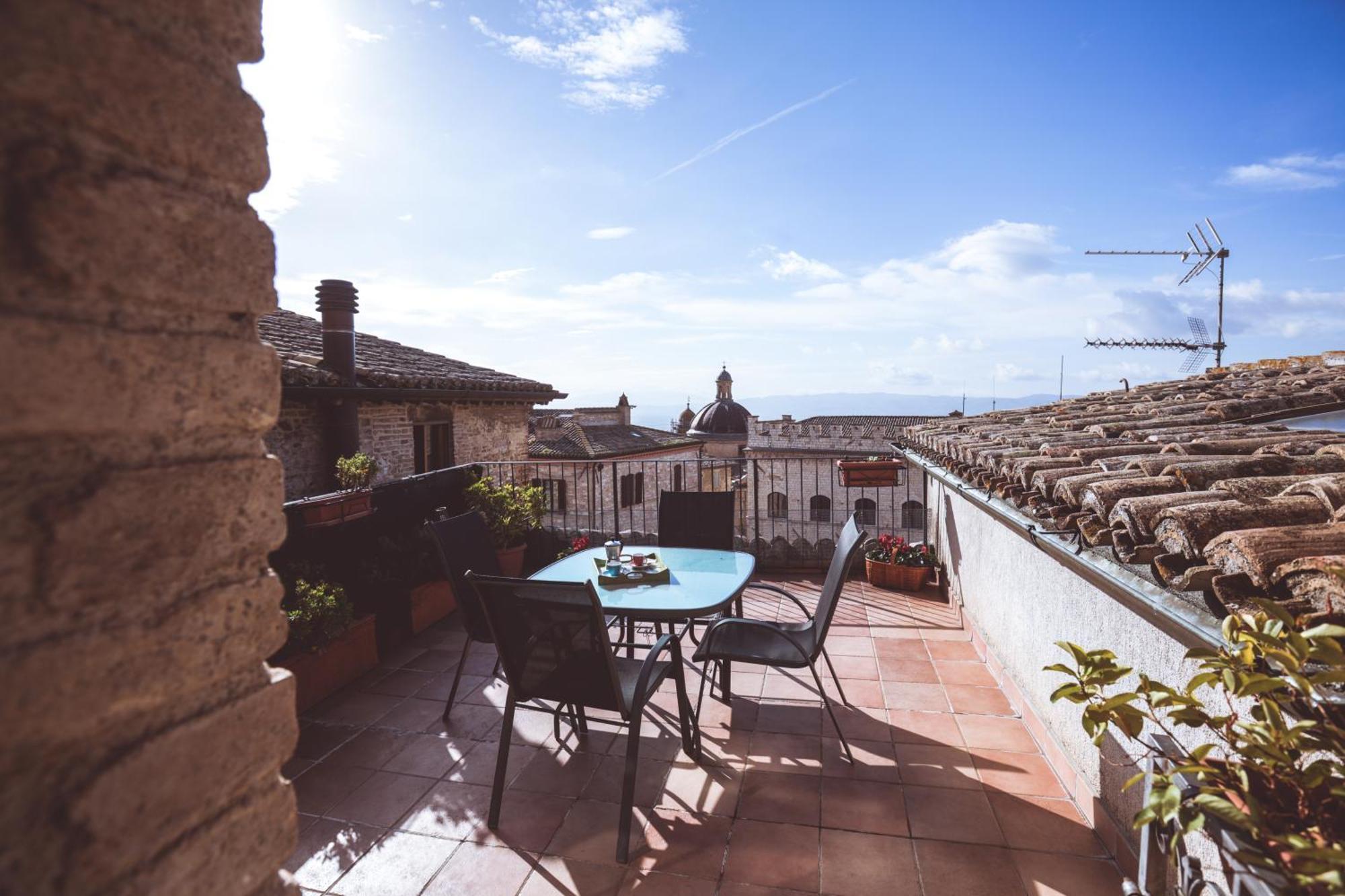 Ferienwohnung Chiama Ride The Beauty Assisi Exterior foto