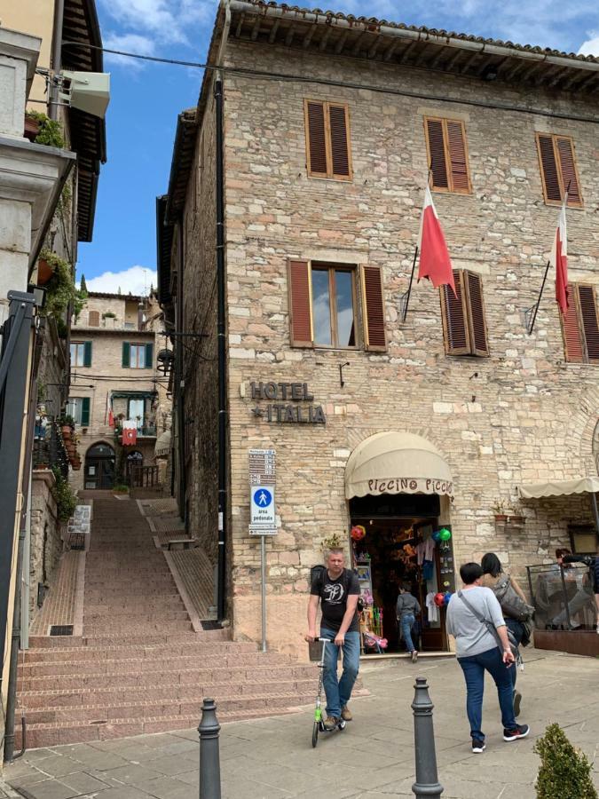 Ferienwohnung Chiama Ride The Beauty Assisi Exterior foto